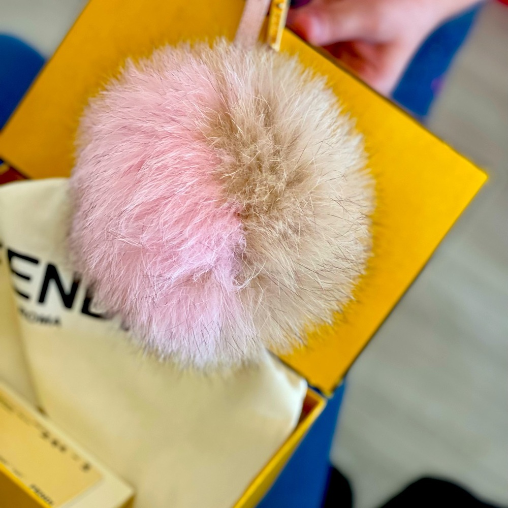 Fox fur Pom Pom